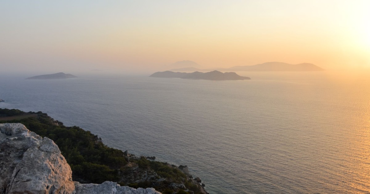 Sailing The Aegean Sea A Guide To Greek Isles Cruises Through