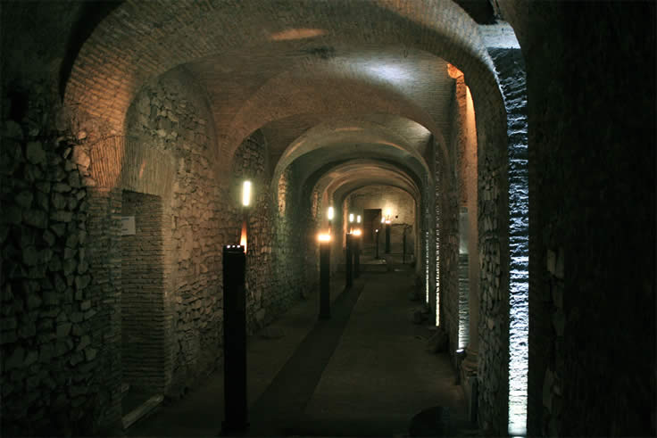 Underground Rome Private Tour by Car - Through Eternity Tours