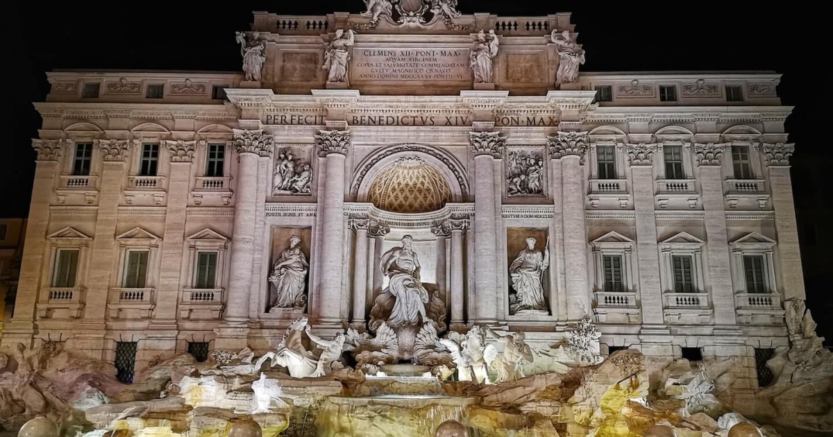 Rome Night Private Tour by Car - Through Eternity Tours