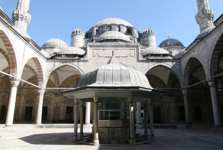 A look at the diverse Architecture of Istanbul, from antiquity to today.