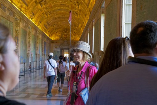 Early Morning Vatican with Sistine Chapel Semi-Private Tour