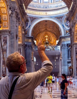 Early Morning Vatican with Sistine Chapel Semi-Private Tour