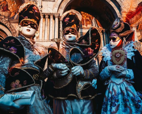 A Guide to Carnival in Venice in 2025